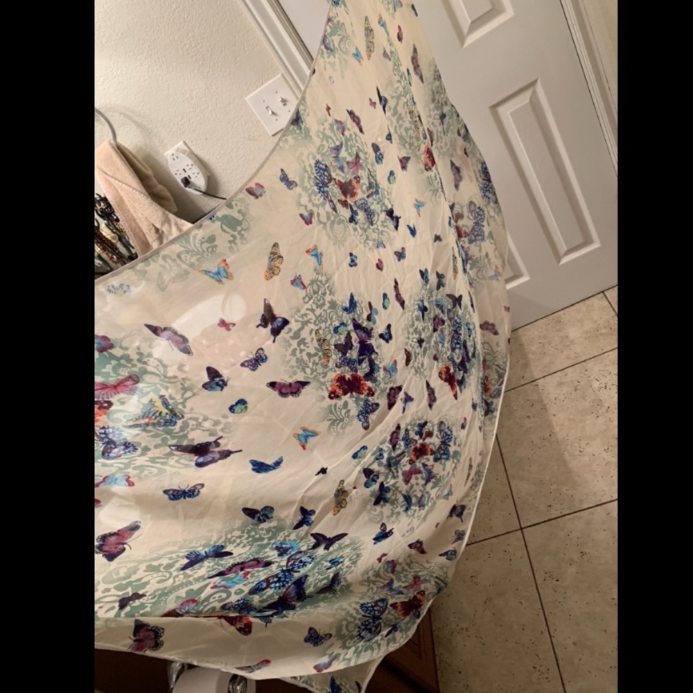 Fun Butterfly Wrap! - Picture 2 of 3